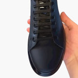 High-top men's lace-up baskets with plain upper and structured sole