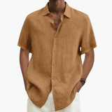 Short-sleeve men's shirt with classic collar and button placket