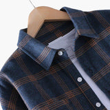 Men's long-sleeve flannel shirt with classic collar