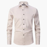 Men's shirt with classic collar and button closure
