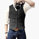 Men's vest with button closure