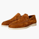 Slip-on men's moccasins with suede upper and white sole
