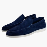 Slip-on men's moccasins with suede upper and white sole