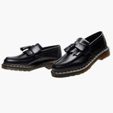 Men's moccasins with tassels and stitched sole