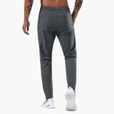 Men's sports pants with zippered pockets