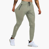 Men's sports pants with zippered pockets