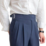 Men's high-waisted pants with adjustable buckle
