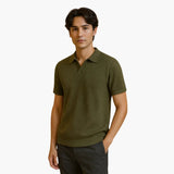 Men's Polo Shirt with Buttoned Collar and Short Sleeves