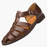 Men's sandals with adjustable straps and buckles