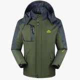 Men's ski jacket with hood and zippered pockets