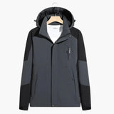 Unisex ski jacket with zip closure and long sleeves